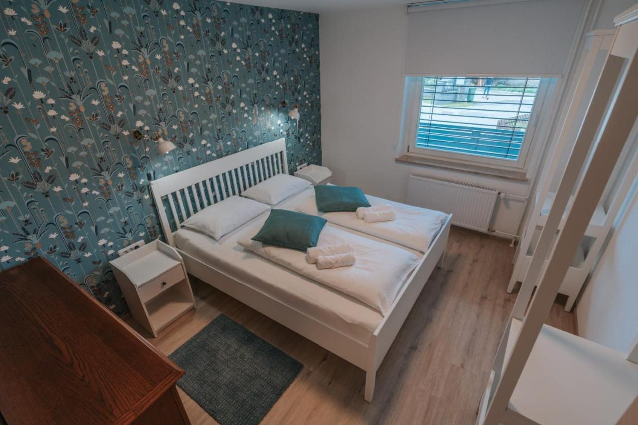 Apartma Lamberger Zirovnica Exterior photo